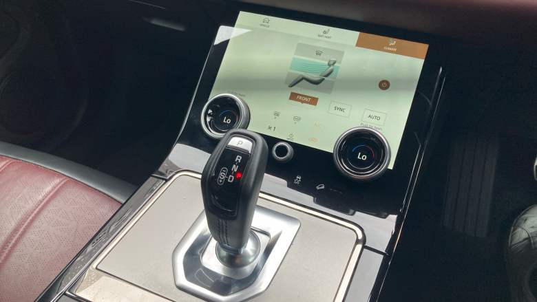 Land Rover Range Rover Evoque 2.0 D200 R-Dynamic HSE 5dr Auto Diesel Hatchback